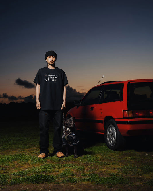 LICENSE PLATE TEE - BLACK