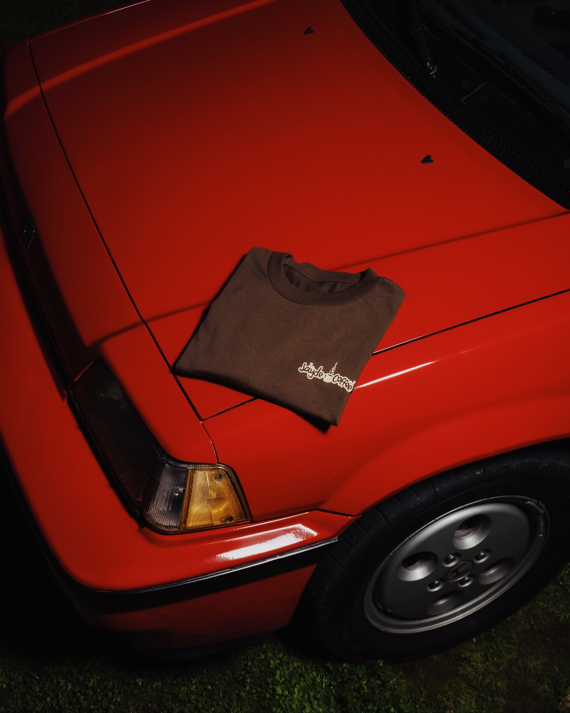 COFFEE TEE - BROWN